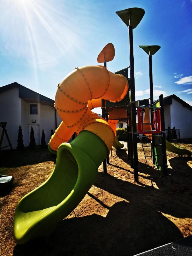 Domki I Pokoje Baltimor Grzybowo  Exterior foto