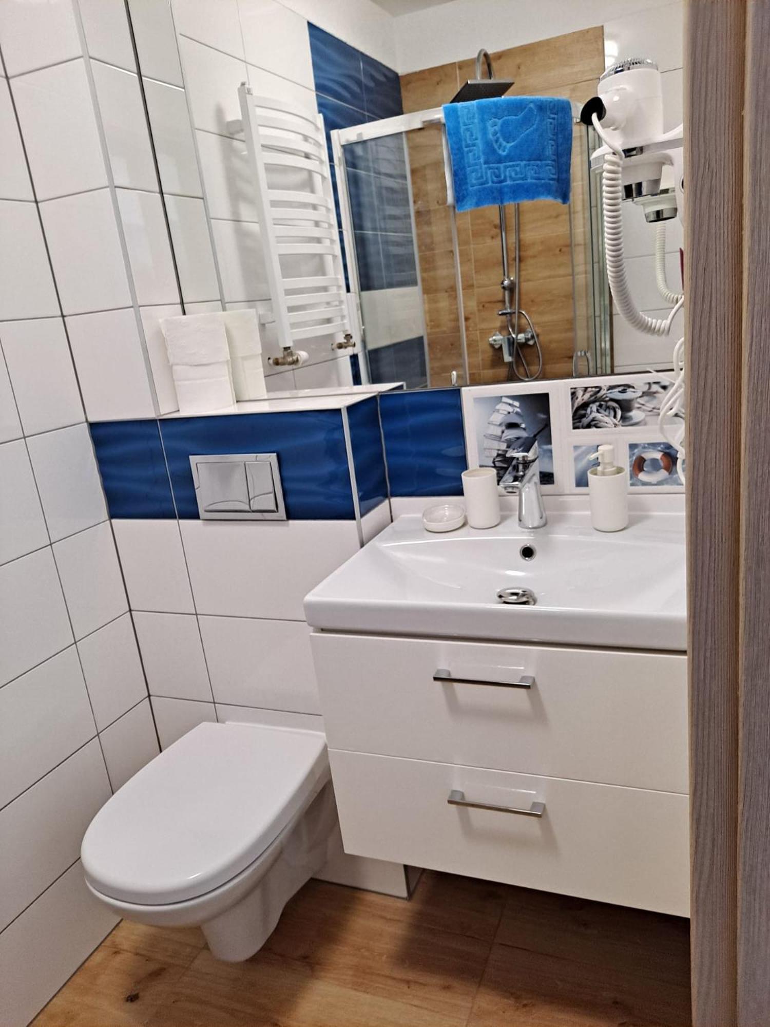 Domki I Pokoje Baltimor Grzybowo  Habitación foto
